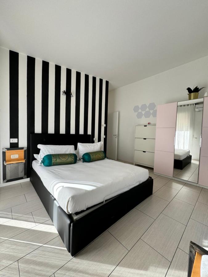 Celestes 58-Three Bedroom with Balcony-Split Level