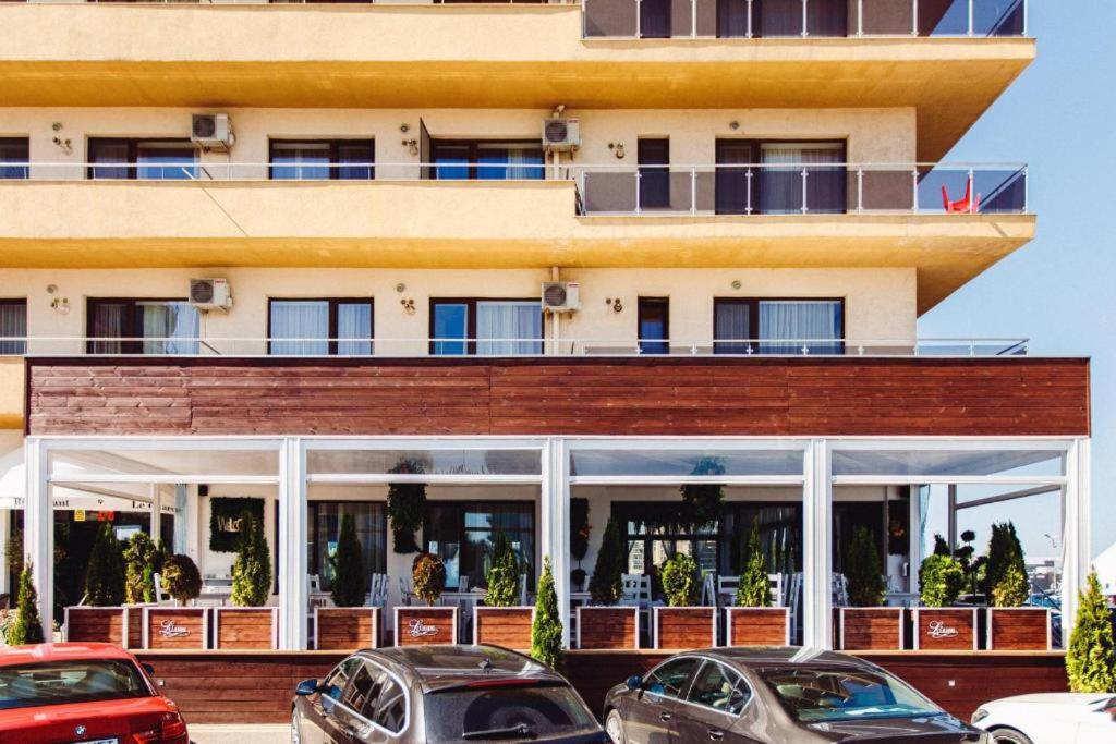 Mamaia Fratelli Summerland - B&B