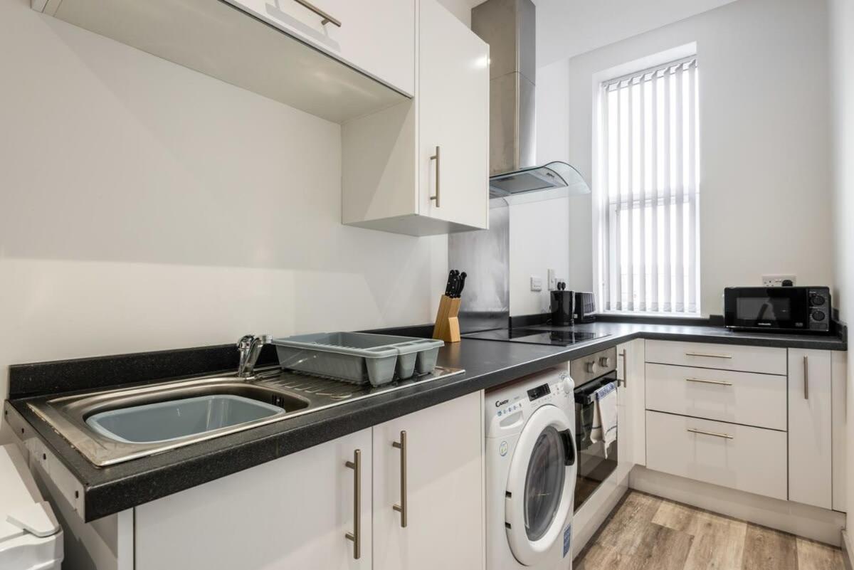 Lovely 1 Bed Budget Apartment in Central Doncaster - Chambres d’hôtes Doncaster