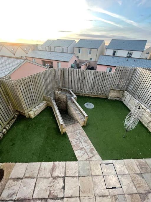 3 bedrooms, 2 story Olympic House Portland - B&B Castletown