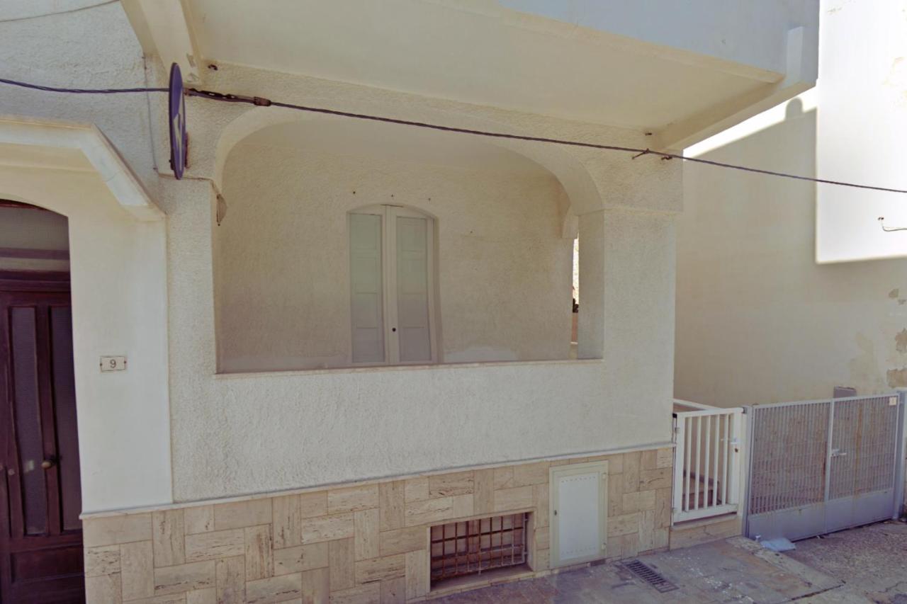 Dimora storica fronte mare con terrazzo privato - B&B Torre Canne