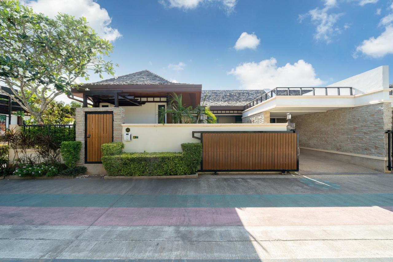 Private 2BR Pool Villa 2D15 in Gated Residences Rawai VIP Villas near Kids Park - B&B