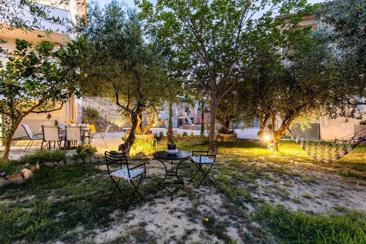 Kitries Summer Getaway - Eden Seaside Suite - B&B Kitriaí