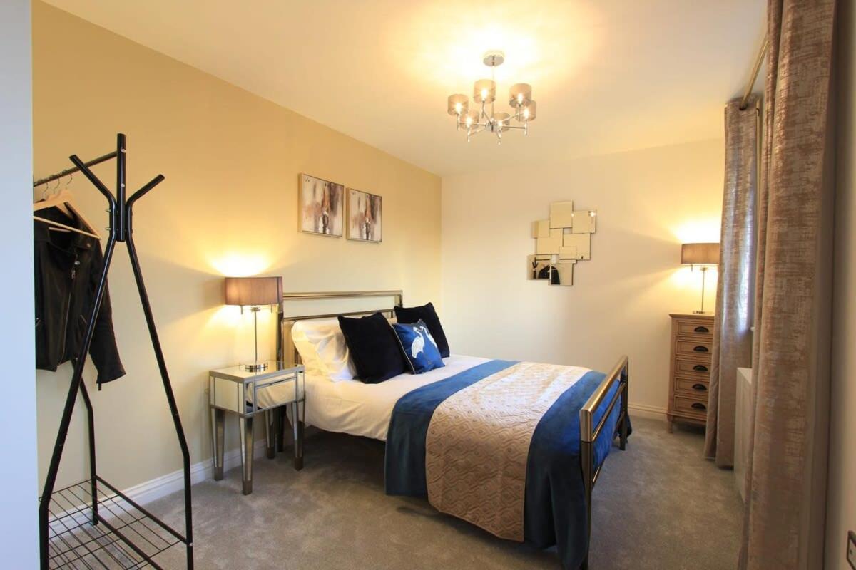 B&B Bristol - Cabot Mews Apartment 7 - Bed and Breakfast Bristol