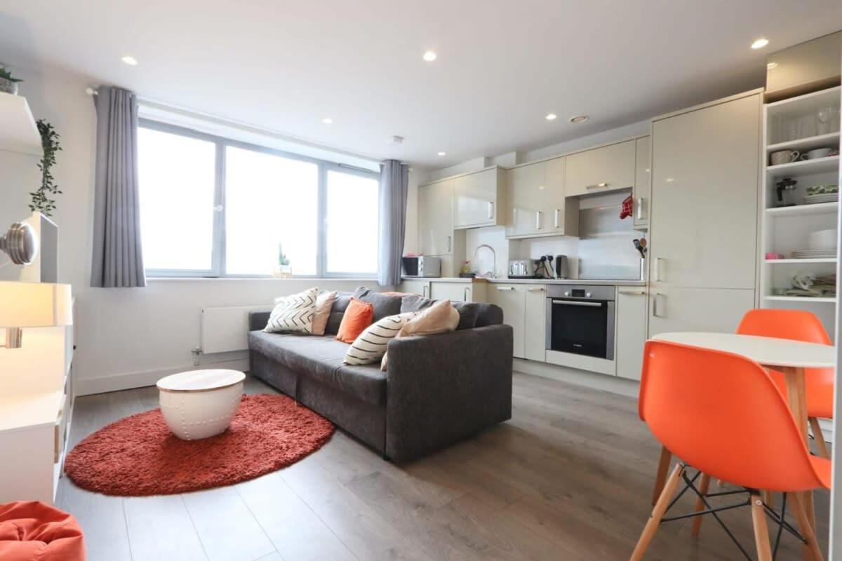 B&B Bristol - Flat 14 Southey House - Bed and Breakfast Bristol