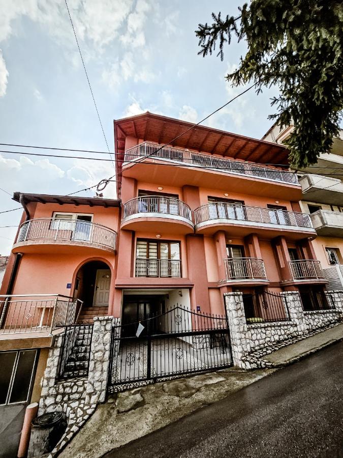 Lux Villa Emina - B&B
