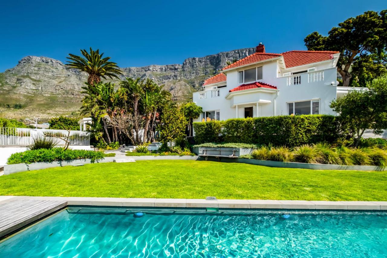 B&B Cape Town - Oranjezicht Heritage Home - Bed and Breakfast Cape Town