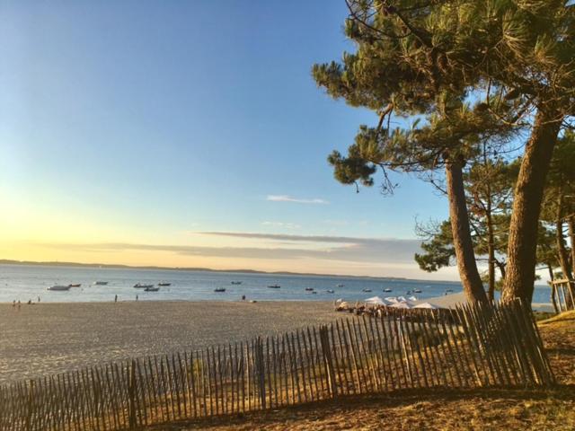 APPART 4 PERS. BALCON & PARKING - PLAGE & COMMERCES - B&B Arcachon