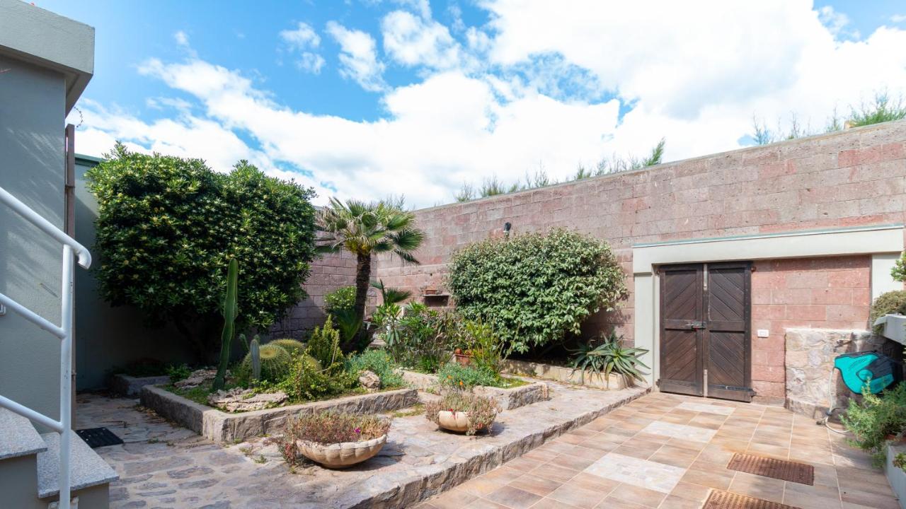 Sardinianworld -Villa Maestrale - B&B