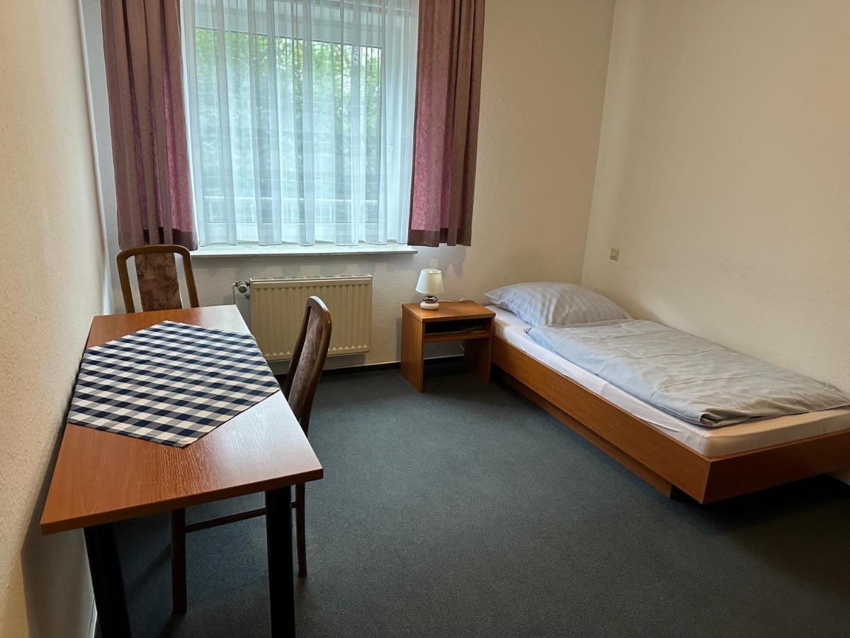 Haus Pegasus - B&B Garbsen