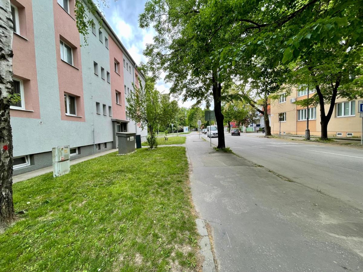 Apartment City Park, 24H Checkin & City Centre - B&B Piešťany