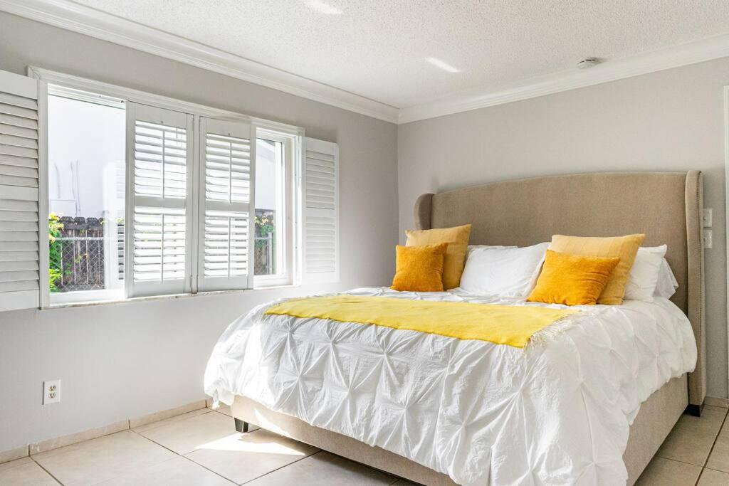 Three-Bedroom Holiday Home 