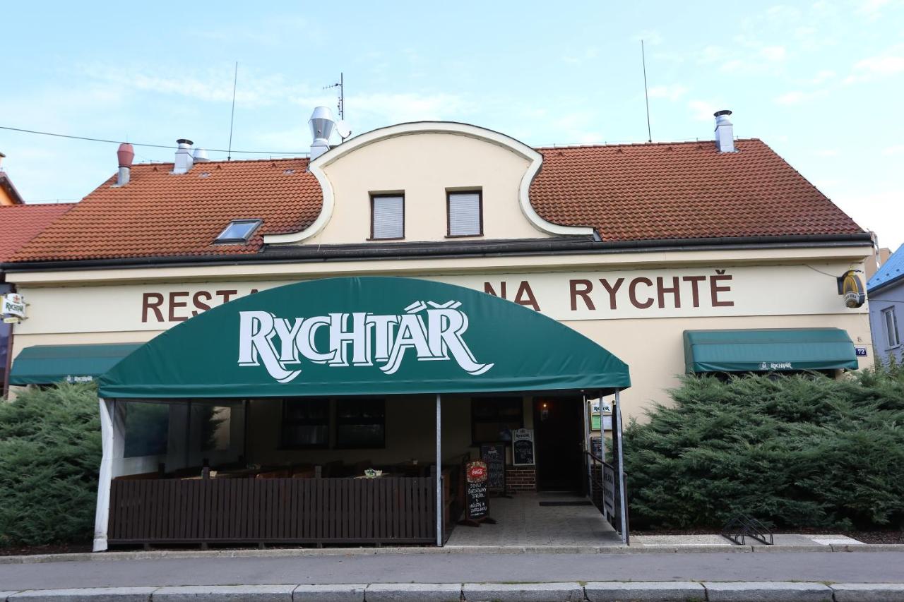 B&B Praag - Pension & Restaurace Na Rychtě - Bed and Breakfast Praag