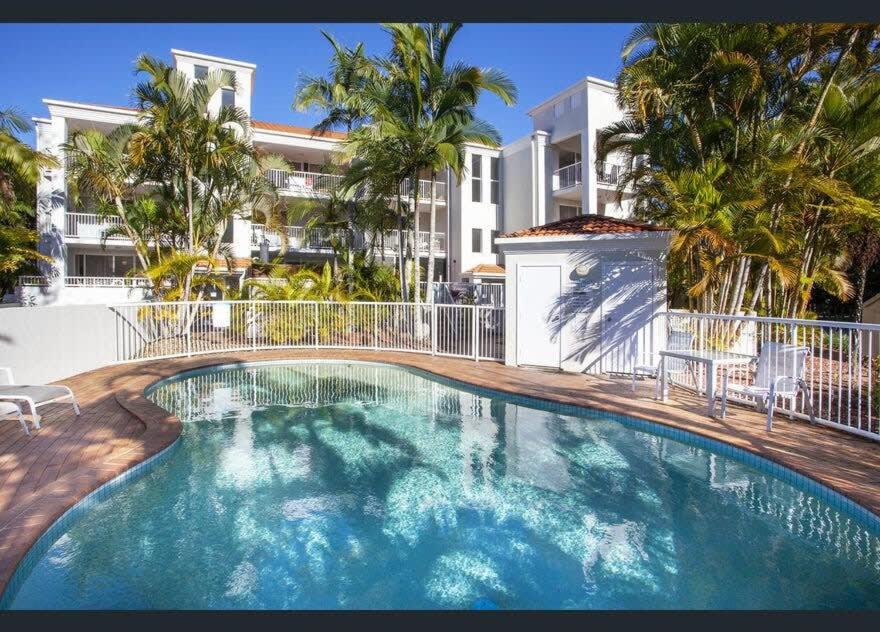1 Bedroom Gem with Aircon Stroll to Beach - B&B