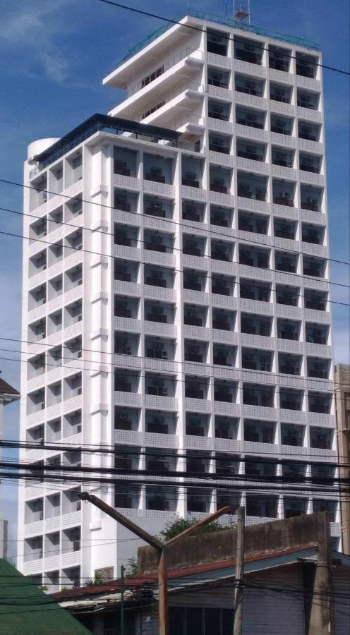 Cozy studio 5 min walk from Ayala, Cebu Business Park - B&B