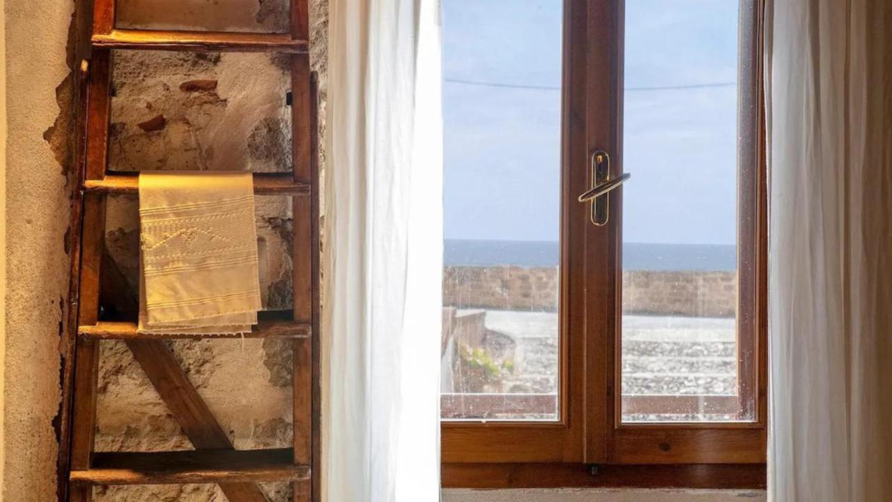 Chalet vista mare Free wi-fi e Aria condizionata - B&B Alghero