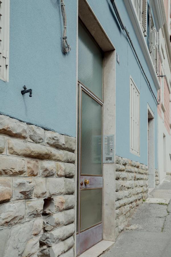 Elegant Apartment 28 San Giacomo - B&B