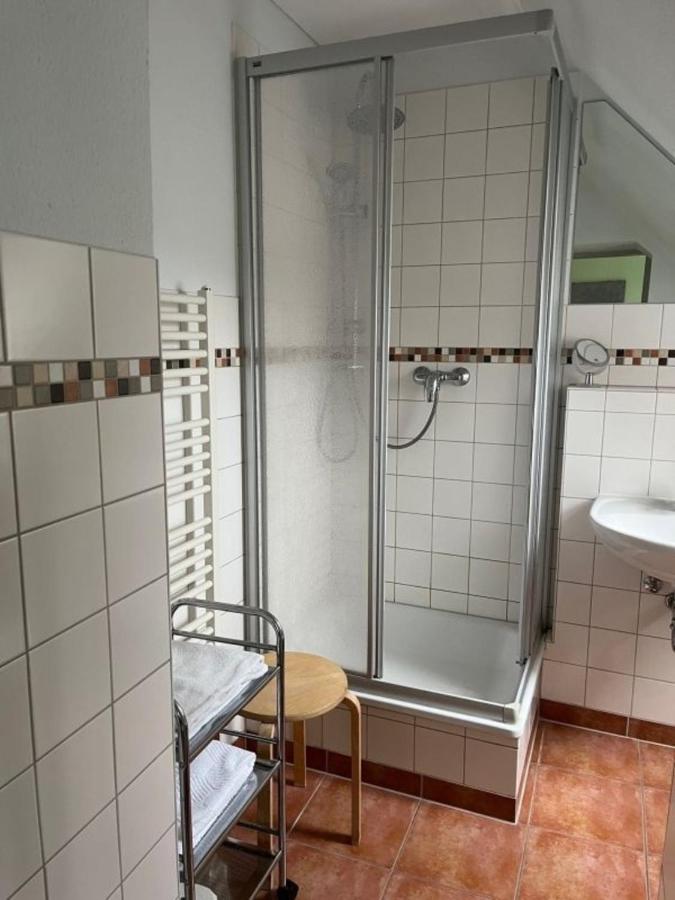 B&B Schwerin - Ferien Mittendrin - Ferienwohnung 3 - Bed and Breakfast Schwerin