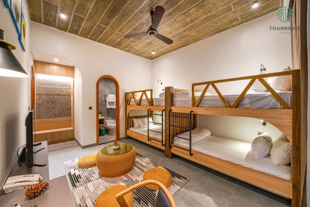 4-Bed Mixed Dormitory Room