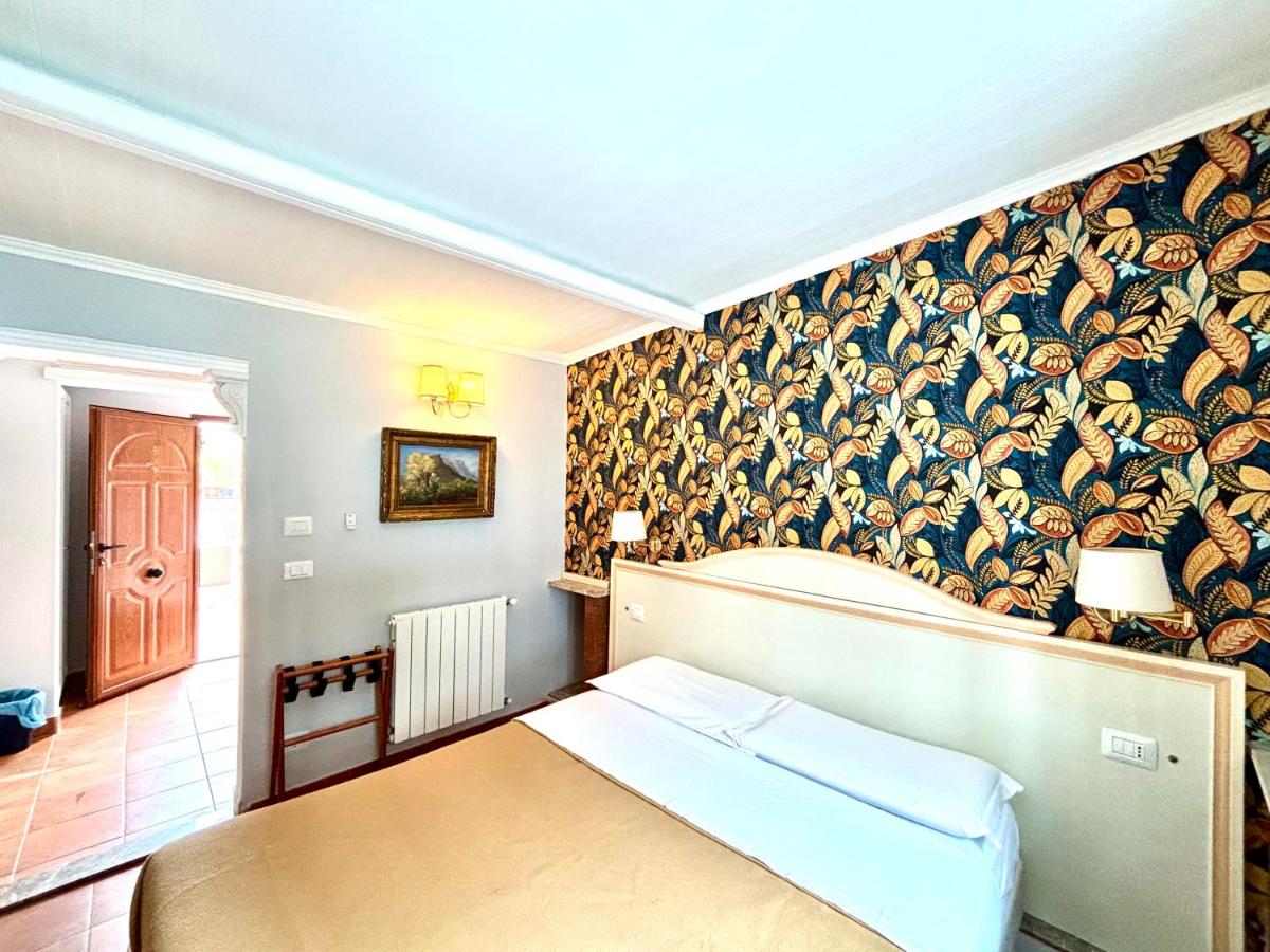 Junior Suite with Terrace