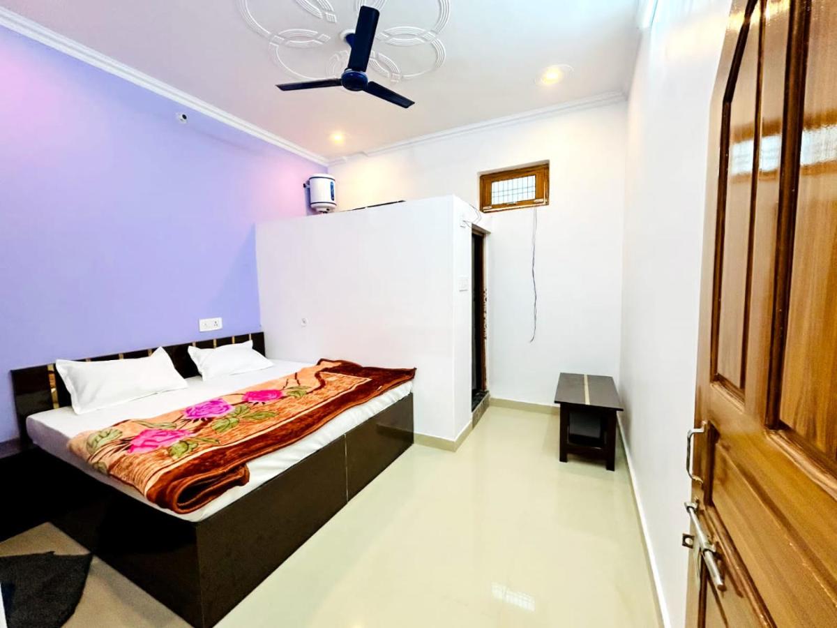 Hotel Jyoti Stay Inn 10 Min to Ram Tample - B&B