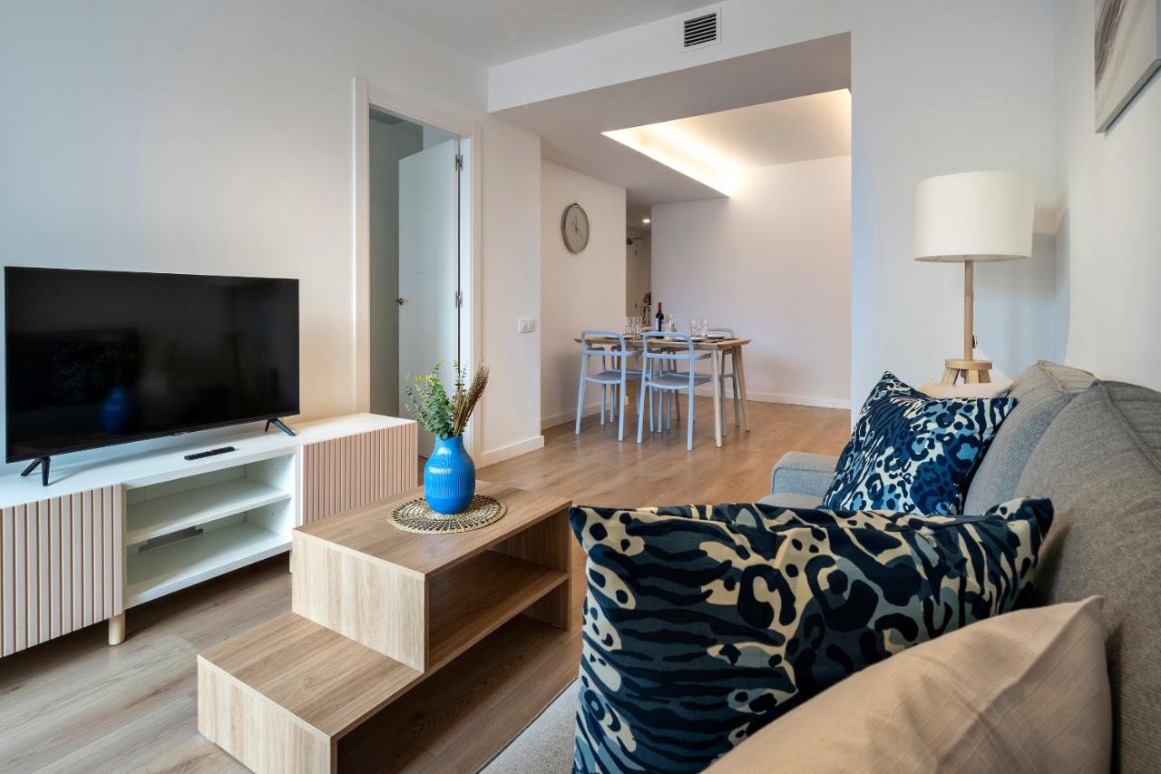 Apartamento de 2 dormitorios con balcón y terraza