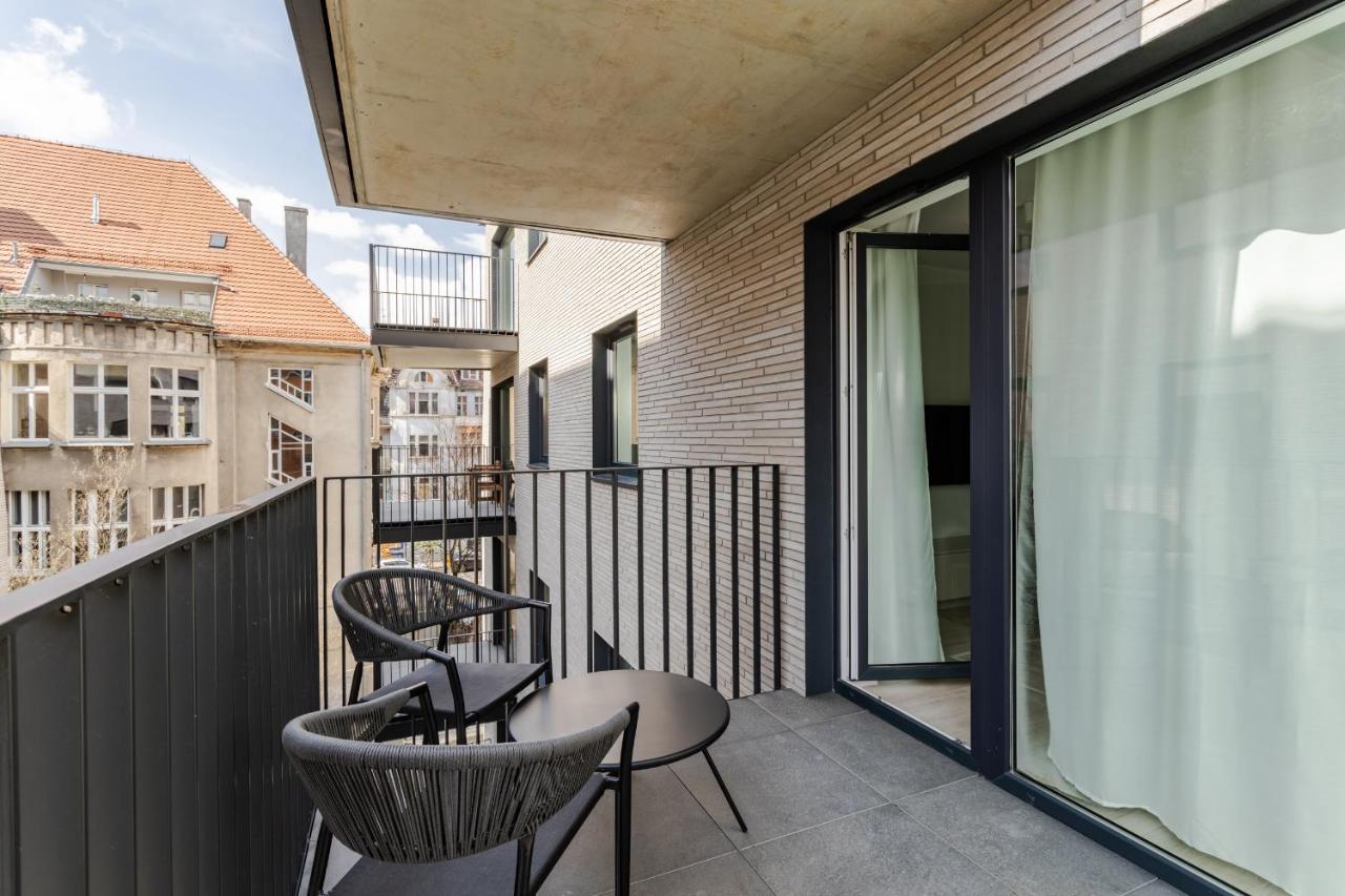 Nowoczesny Apartament Very Berry w Poznaniu z Parkingiem i Biurkiem by Noclegi Renters - Ferienwohnung