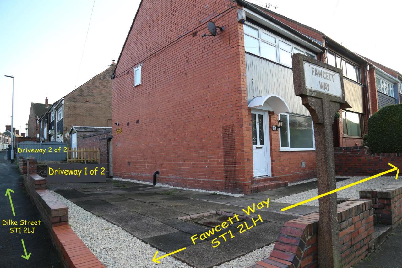 Lucky Home - Ideal for Trade, Consultants & Family - Near Alton Towers, 3 Bedrooms - 4 Beds - Max 5 Guests - B&B