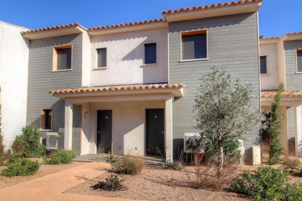 Villa moderne Cala Rossa Bay Les Oceanides - Ferienwohnung Lecci