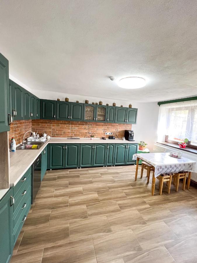 Camera Familiare con Bagno Privato