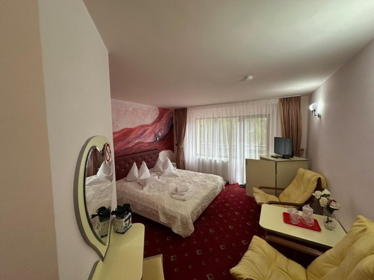 Habitación Deluxe (2 adultos + 1 niño)