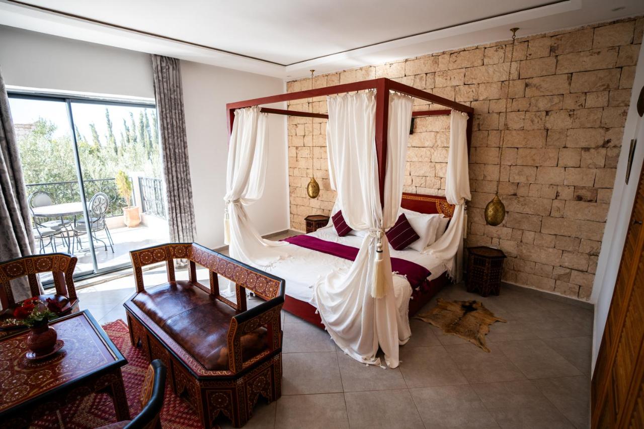Deluxe Family Suite