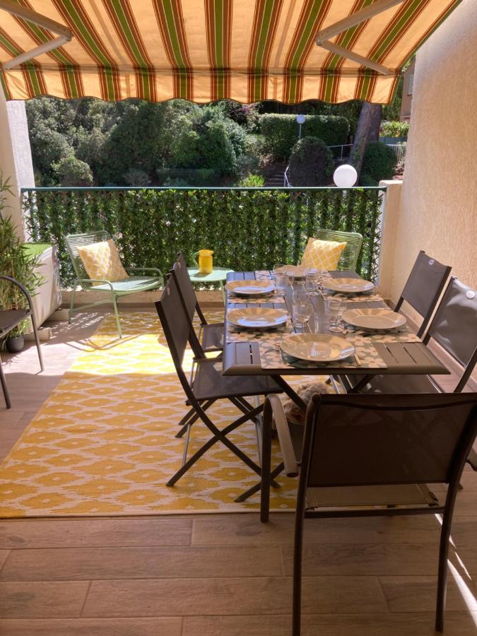 B&B Bandol - STUDIO 110 GRANDE TERRASSE PROCHE MER - Bed and Breakfast Bandol