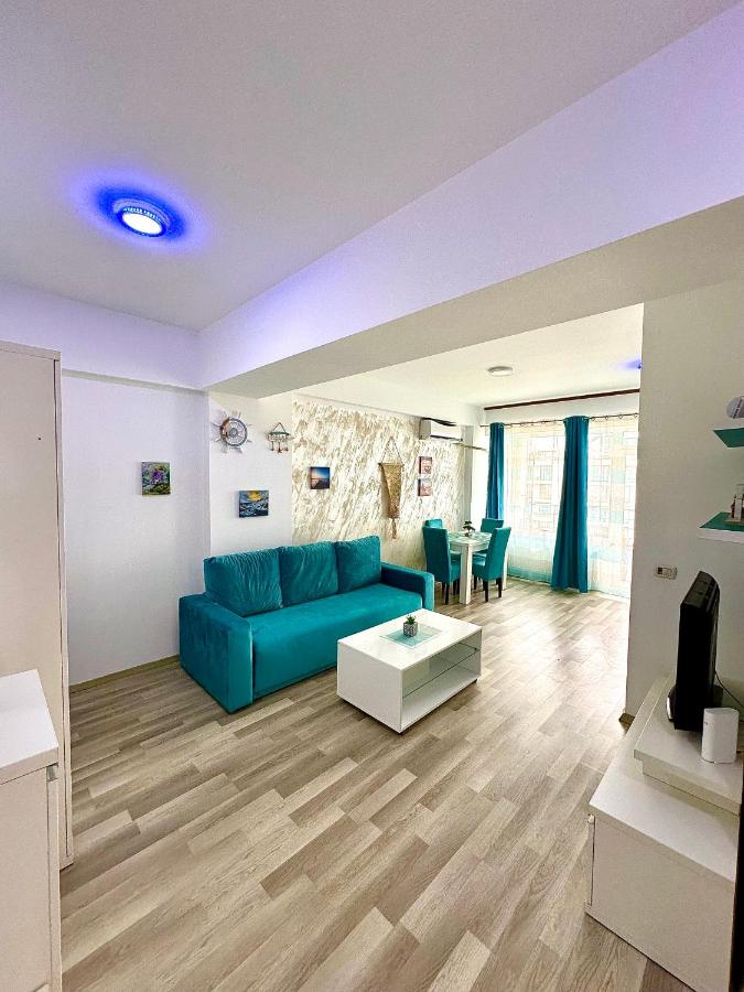 Apartment mit Meerblick