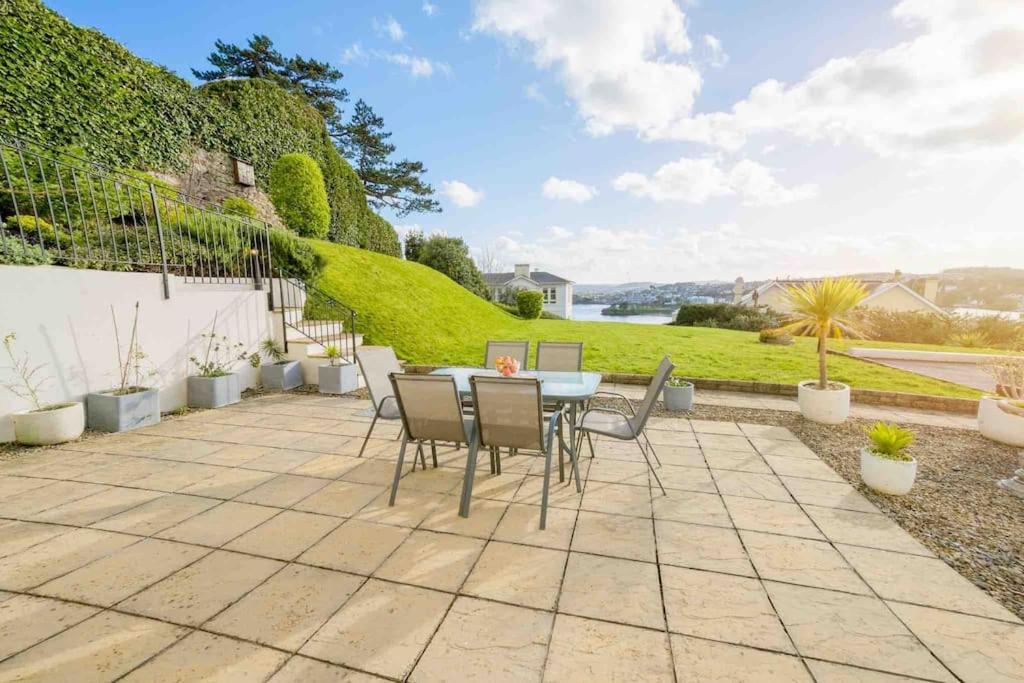 Ground Floor Sea View Apartment Private Terrace - B&B