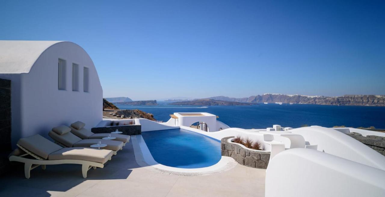 Exquisite Santorini Villa Villa Luna 3 Bedrooms Breathtaking Sea Views And Private Pool Akrotiri - B&B Akrotíri