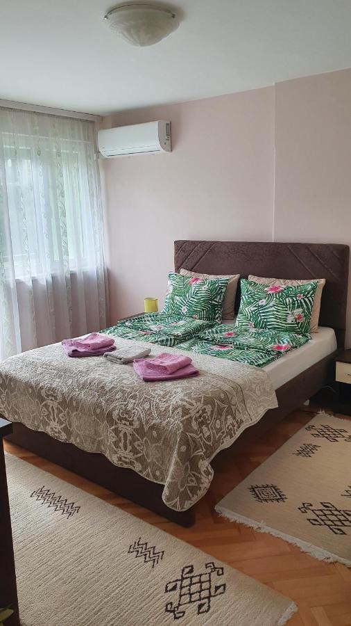 B&B Bijeljina - Apartman Centar - Bed and Breakfast Bijeljina