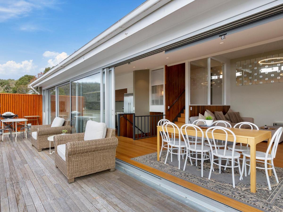 Spectacular Views - 2 Bedroom House - B&B Sandy Bay