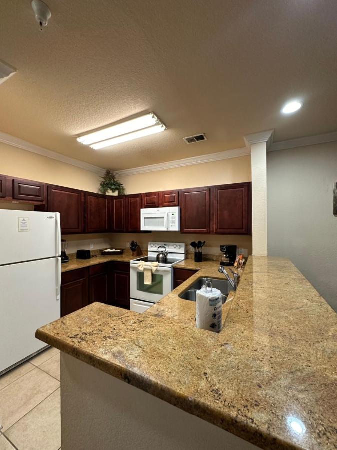 B&B Kissimmee - Fun Spot condo close to Disney and Golf - Bed and Breakfast Kissimmee