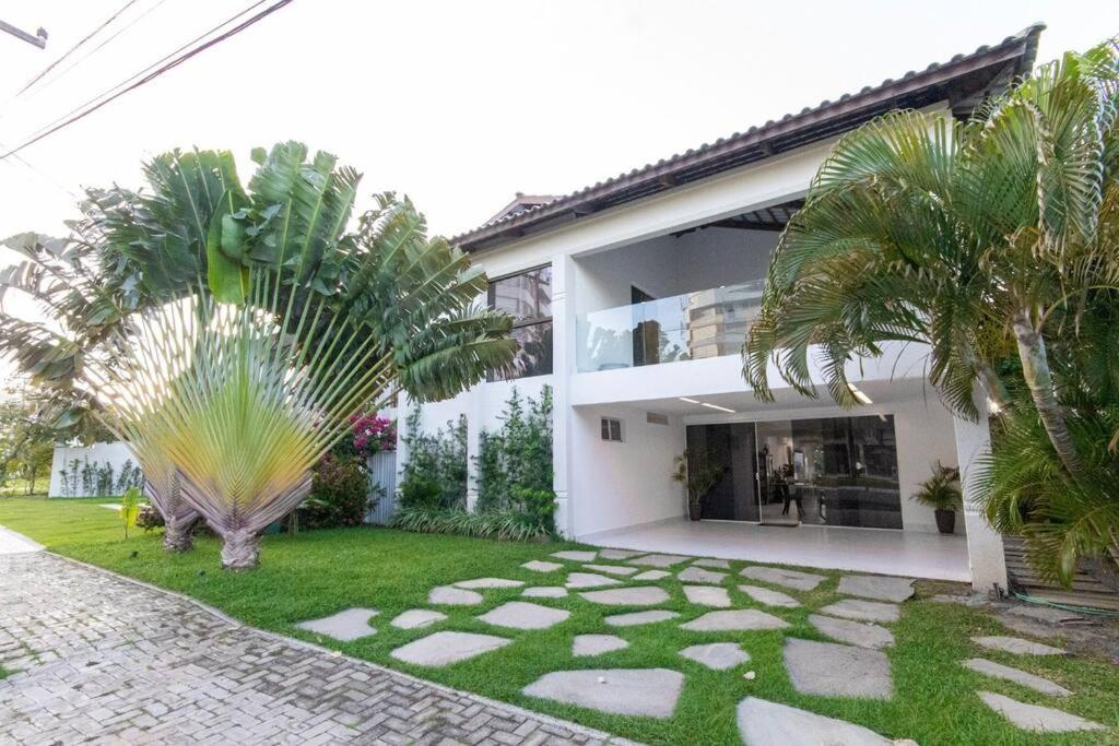 Porto Brasil resort, beira mar, casa com 4 suítes, piscinas - B&B