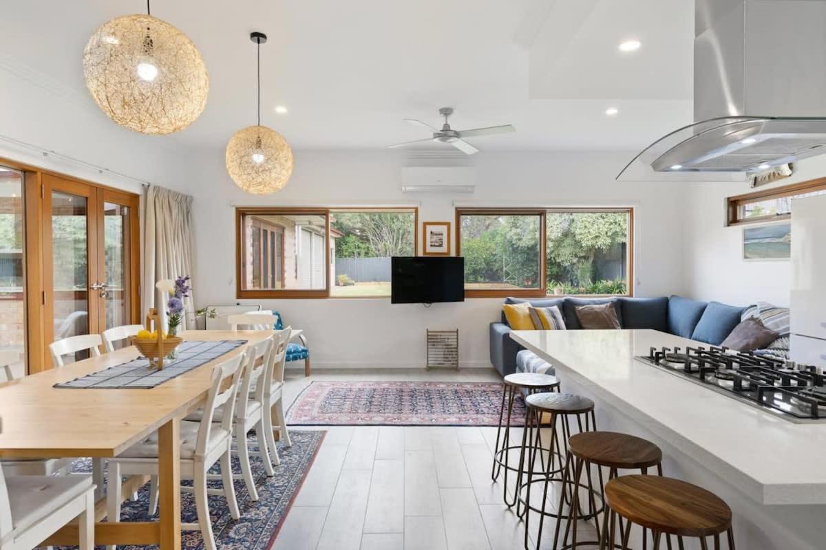 Pine - 11 Pine Ave Victor Harbor No Linen Included - B&B