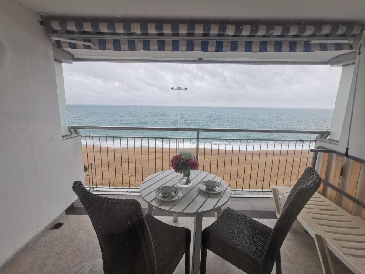 VILLAS COSETTE Apartamento Ely Palace 3-6 / Acogedor apartamento en el centro de Platja d'Aro (Costa Brava) y a primera linea de mar. - ES-209-1 - Chambres d’hôtes Platja d'Aro