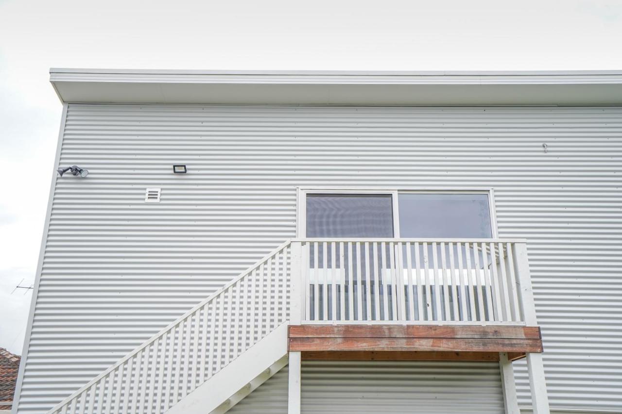 Charming Highton Hideaway between CBD and Surf Coast - B&B