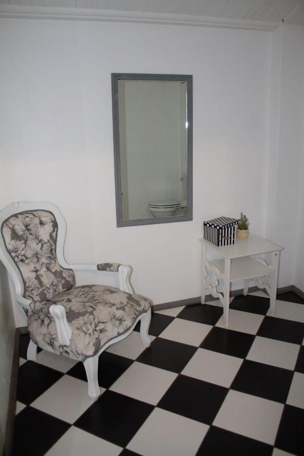 Lockerbie Lodge - B&B Vryburg