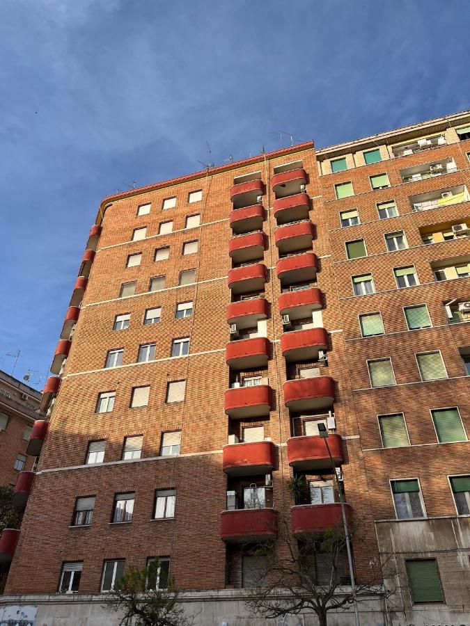Rome Just Apartments - B&B