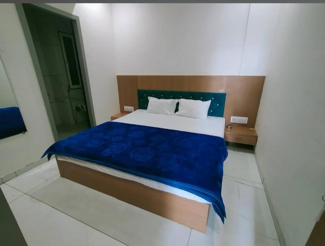 B&B Ujjain - Hotel Soni Paradise - Bed and Breakfast Ujjain