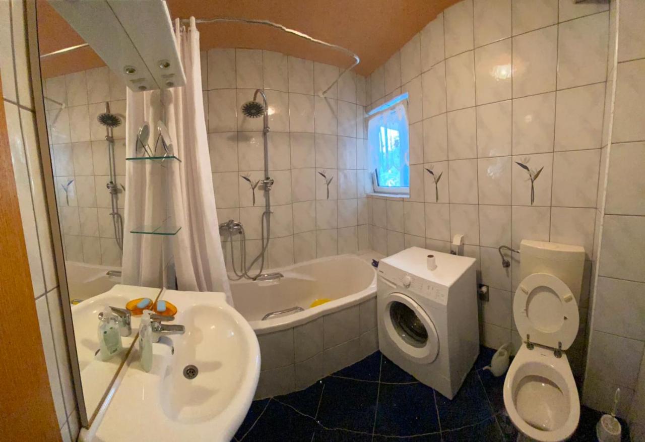Apartments-Asquiro - B&B