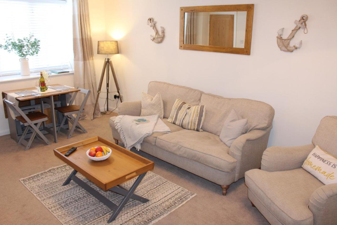 B&B Llanddulas - Seaside Cottage 2 Bedroom - Bron-Y-Wendon Holiday Park - Bed and Breakfast Llanddulas