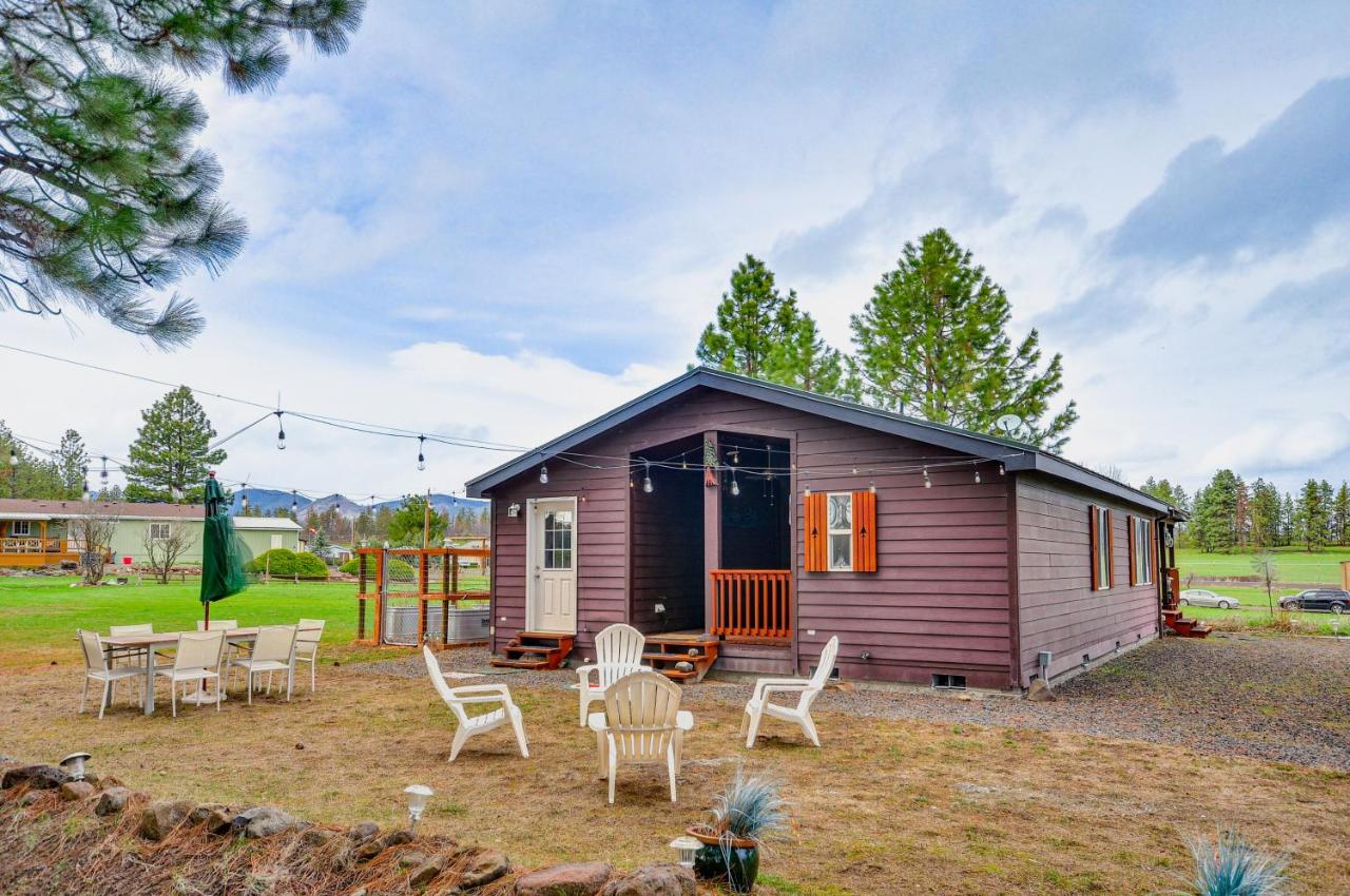 Oregon Cabin on Pine Hollow Reservoir with Mtn View! - B&B Tygh Valley
