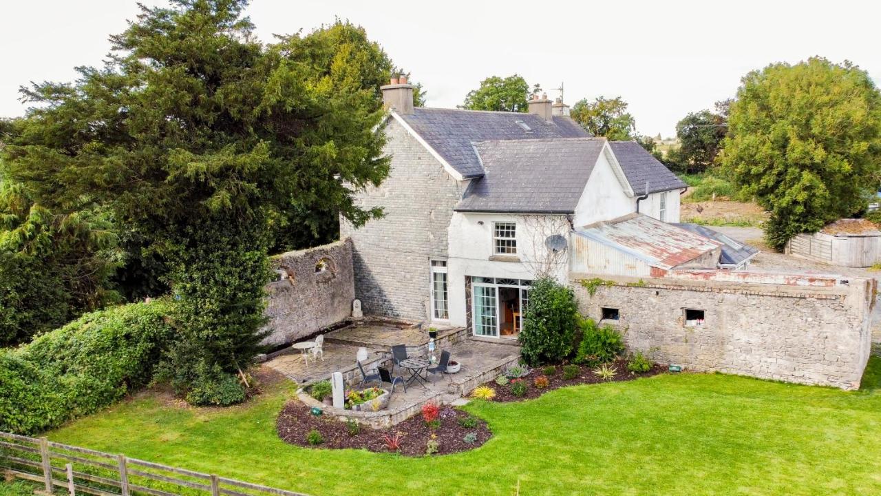 Willsgrove House - B&B